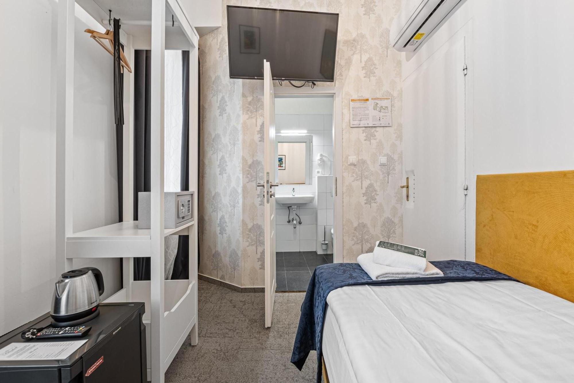 Bluebell Hotel براتسيلافا المظهر الخارجي الصورة